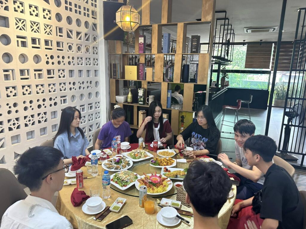 Nhà Hàng Sao Bắc Thái Nguyên 