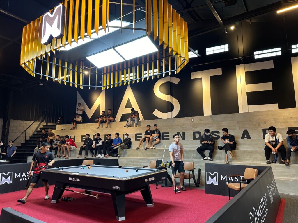 Billiards Hùng Cường