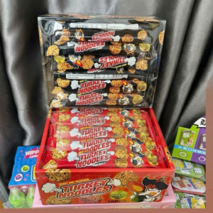 Turkey Noodles Snack là món mì ăn liền giòn cay đang gây sốt trên thị trường ăn vặt hiện nay.
