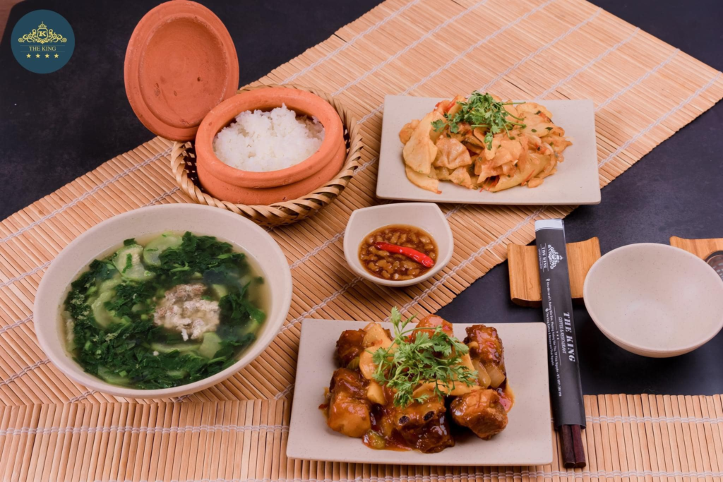 quán cơm niêu Thái Nguyên nổi tiếng