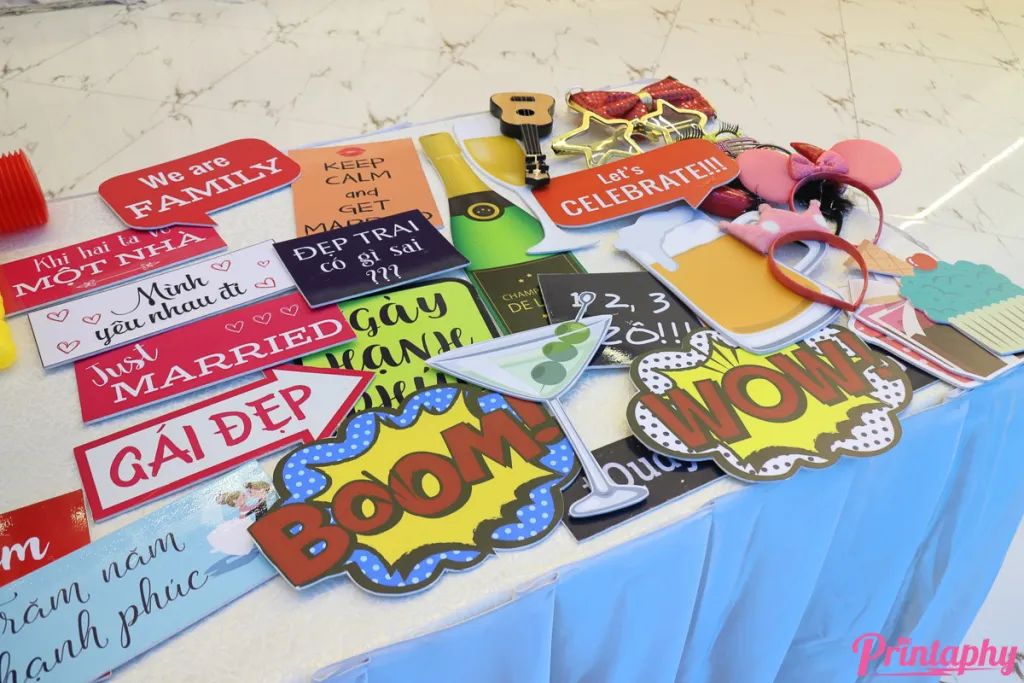 Đạo cụ để chụp photobooth
