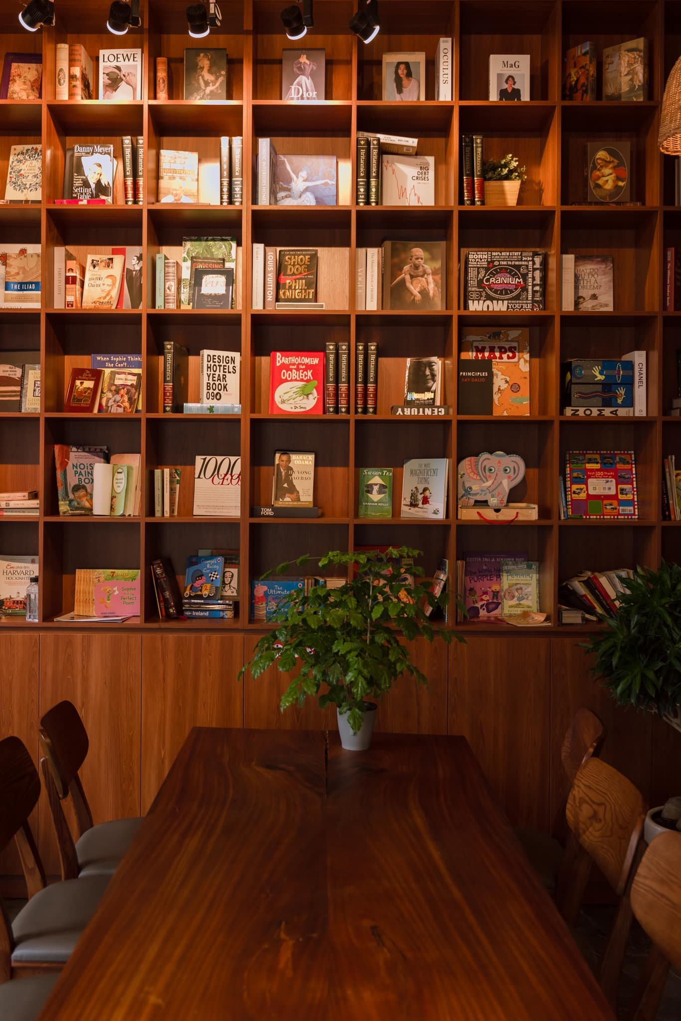 Ma Maison Cafe – View Đẹp Ấm Cúng, Đồ Uống Đa Dạng Được Yêu Thích Số 10 Champs – Élysées, Khu đô thị Danko City, Thành phố Thái Nguyên, Thái Nguyên 250000, Việt Nam