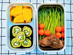 cơm trưa văn phòng healthy